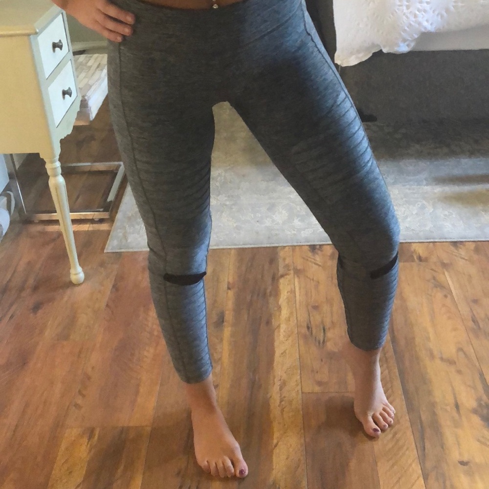 Electric Yoga leggings